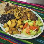 Plato de pescado sabor salvadoreno